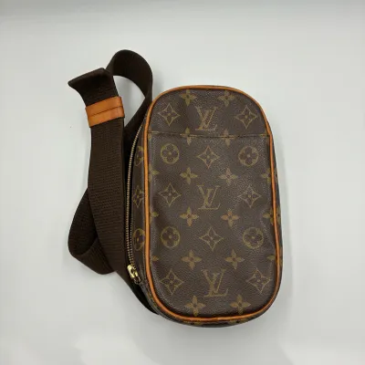 LOUIS VITTON バッグ