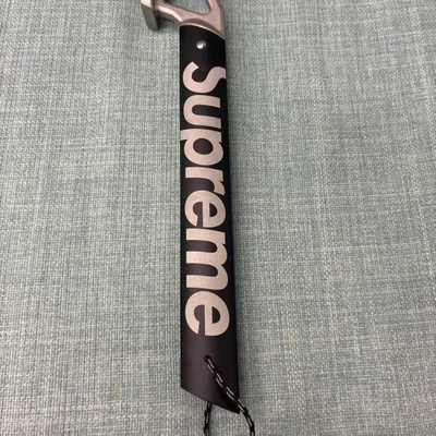 Supremeハンマー