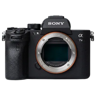 SONY α7 IV